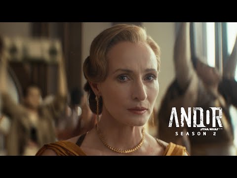 ONE HOUR OF MON MOTHMA DANCING TO SPACE CATS - Andor Season 2