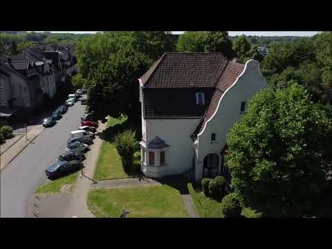 Essen Kray   Das Rathaus und seine Umgebung