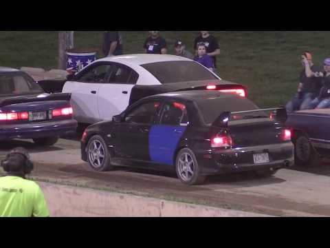 Spectator Eliminator Racing v8 class - June 2018 Full video -Shawano Speedway