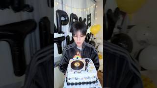 🐶's birthday🎶 #StrayKids #스트레이키즈 #승민 #Seungmin #HappySeungminDay #YouMakeStrayKidsStay