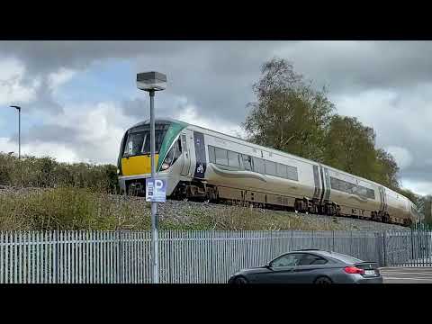 Irish Rail Class 22000, Is Passing, Killarney