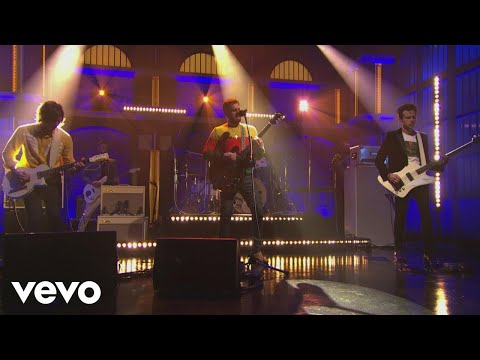 Kings Of Leon - Find Me (Live From Late Night with Seth Meyers)