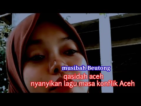 Inong Aceh nyanyikan lagu masa konflik aceh