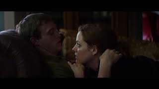 Трейлер: Добро пожаловать, незнакомец