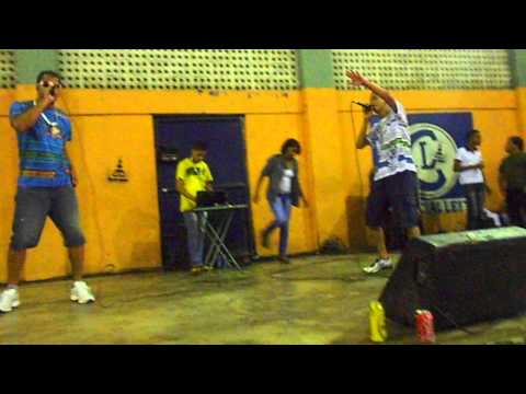 MC FOLHA E MC ROMAN - AO VIVO EM MACAPARANA PE