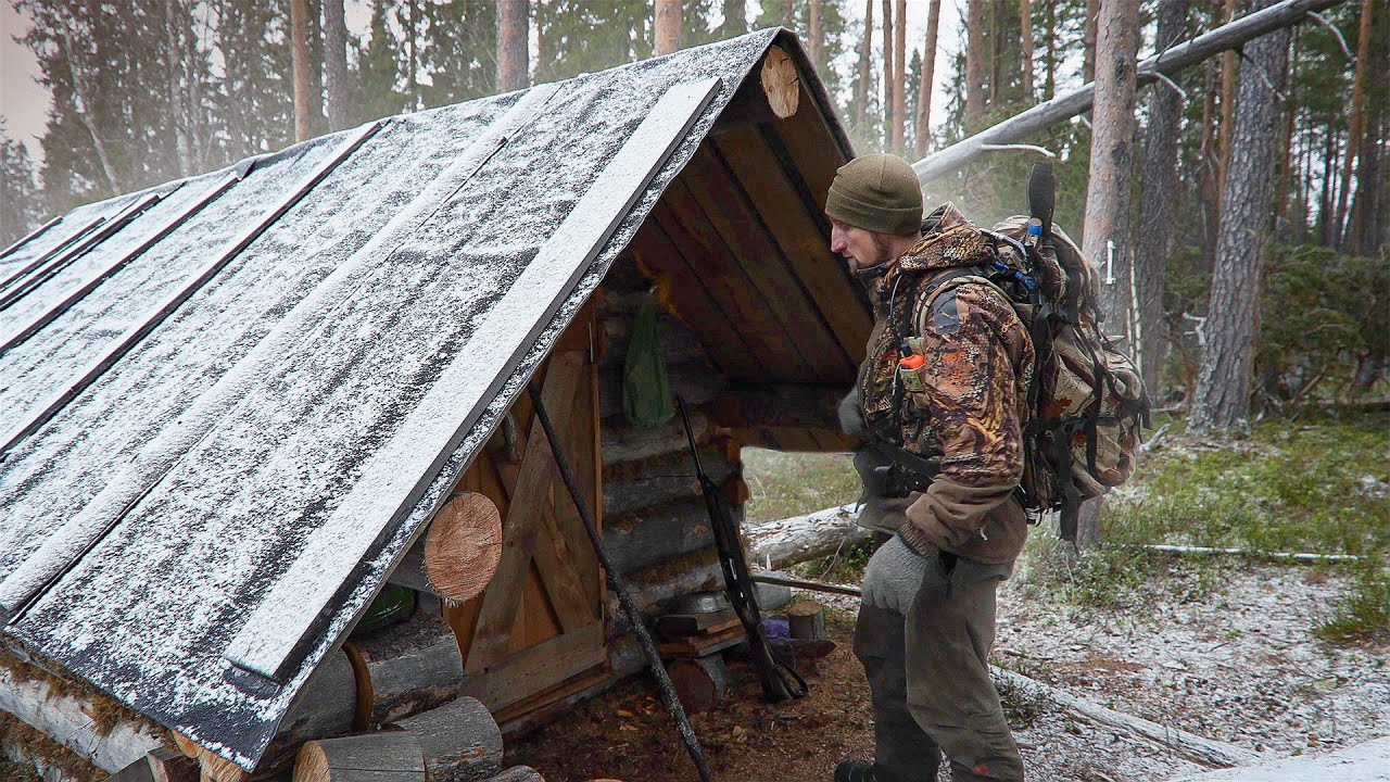 УШЁЛ ОХОТИТЬСЯ И РЫБАЧИТЬ НА МЕЛКУЮ ТАЁЖНУЮ РЕЧКУ В ИЗБУ "БОРОВУЮ"