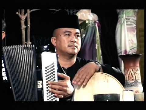 Syura - Candak (Official Music Video)