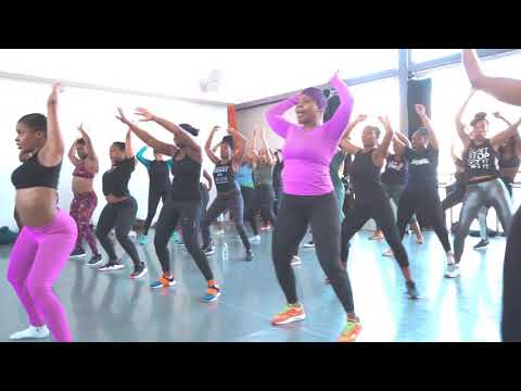 SOCA N SWEAT l Guest Instructed by @ROYAL.G l Fiyah B - BUCKLE