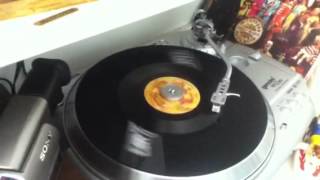 Kenny Rogers Momma's Waiting (45 RPM vinyl)