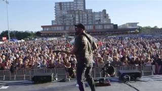 Corey Smith - American Family Insurance Championship with Darius Rucker