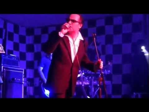 the Damned -  born to kill live@Crash!