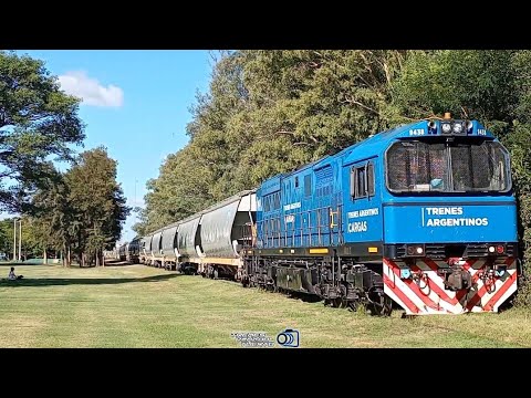 CRRC #9438 + #9431 POR VENADO TUERTO CON LOS VACIOS #trenesargentinoscargas 