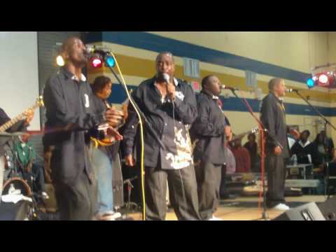 Darrell Mcfadden & the Disciples @ Lake City Sc