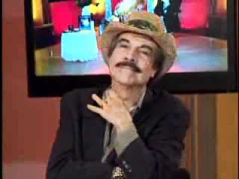 SuperXclusivo 6/30/11 - Héctor Travieso pone un huevo