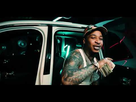 ATM Mally - Dog Bark (Official Video)