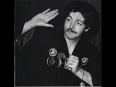 Paul Mccartney is not dead! Picture Comparison 4 i