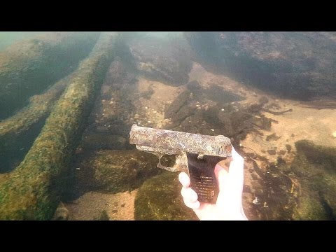 Found Possible Murder Weapon Underwater in River! (Police Called) | DALLMYD