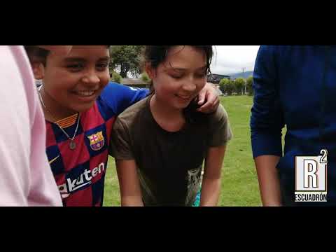 🤪🤣Guerra de globos con Agua  💦🎈💧Jugar con agua siempre será divertido😲💦😅