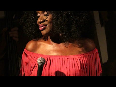 Sharón Clark: "Blame It On My Youth" - Live at Blue House! - Blue House Live