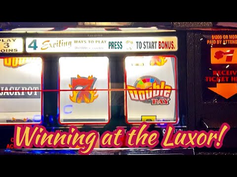 Winning on the Classic Slots in a Las Vegas Casino! - YouTube