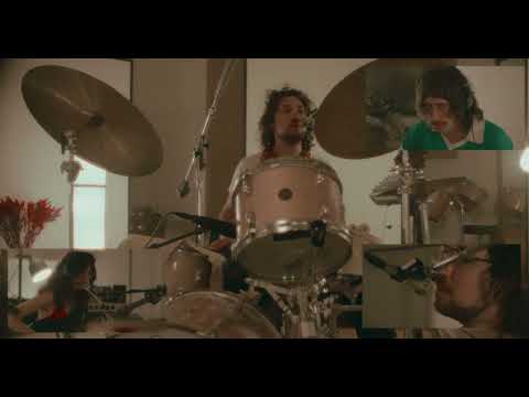 Tim Bernardes - Falta (Live at Sound City Studios)