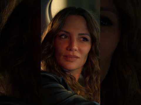 #shorts  | 💜Pareja Lésbica en seriesTV | Luz & Paz | Machos alfa