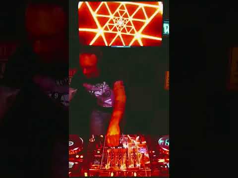 trance mashup madonna vs sidney o'connor live 2023 #djset #dance #mashup #live #techno #trance