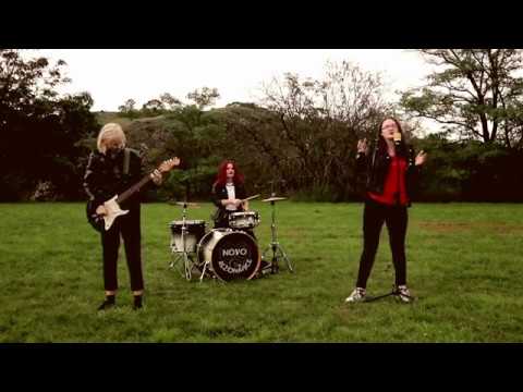 Vičis - Vičis- Velvet Moon (official music video)