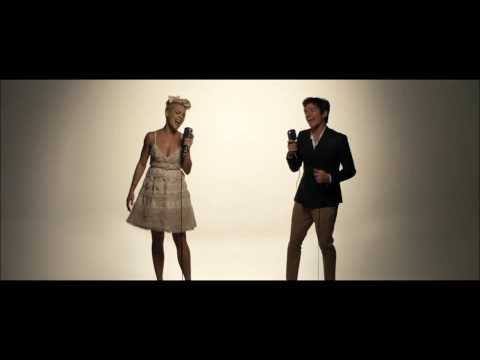 Bayer Full - Wszyscy Polacy