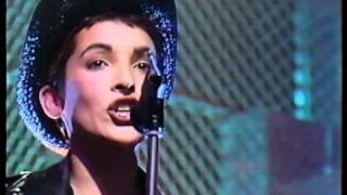 Jane Wiedlin - Rush Hour (TOTP 25th August 1988)