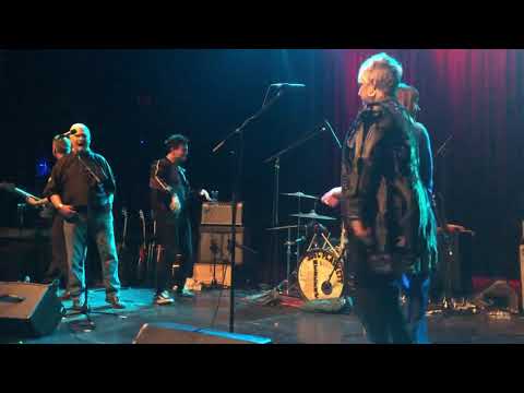 Joel Plaskett Emergency - Fashionable People (Live at the Danforth)