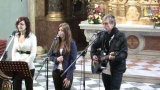 High Definition - LIVE (Mass) / Fire / Lord I need you / With or without you