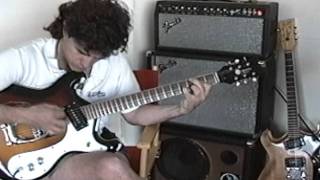 Video thumbnail for Mosrite Guitar Demo Combo Model by John Gulla
