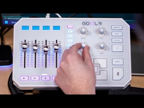 TC Helicon GoXLR MINI-WH Mélangeur de diffusion en ligne avec interface USB/ audio et préampli Midas