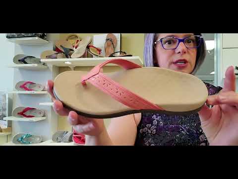 Vionic Leather Thong Sandals - Casandra