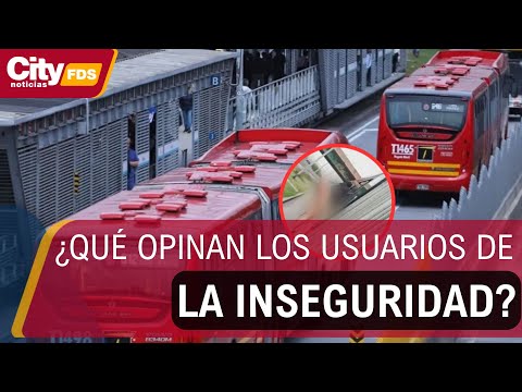Passengers beat and stripped a suspected cell phone thief on TransMilenio | CityTV