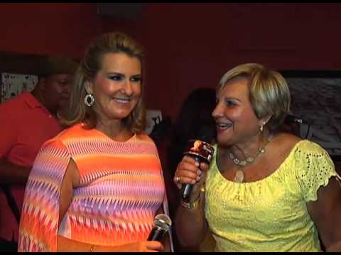 Programa Neusa Bighetti exibido no dia 01/11/2015 - Show de Monica Calil