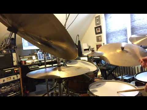 Sabian 15" Artisan Light Hi-Hat Cymbals (Pair) 2017 - 2019 - Natural image 3