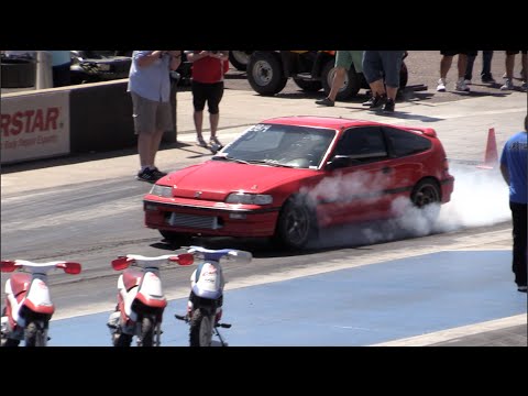 Mitsubishi EVO IX vs Turbo Honda CRX