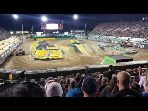 Grave Digger vs. Northern Nightmare!