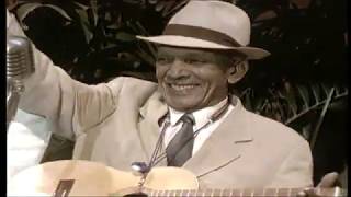 Compay Segundo - El camisón de Pepa (Videoclip Oficial)