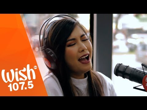 Yeng Constantino performs "Ako Muna" LIVE on Wish 107.5 Bus