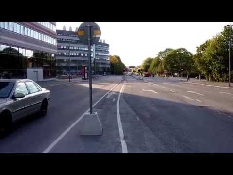 Vårdagskväll i maj vid Karolinska, Solnavägen