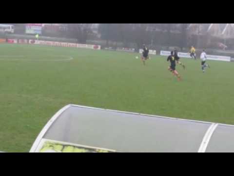 Jordy Folman raakt geblesseerd (ESA - Redichem)