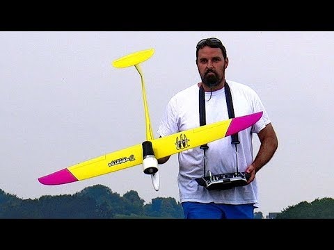 VERY FAST RC SPEEDER STRATAIR EXCITE WITH EDF ENGINE FLIGHT DEMONSTRATION