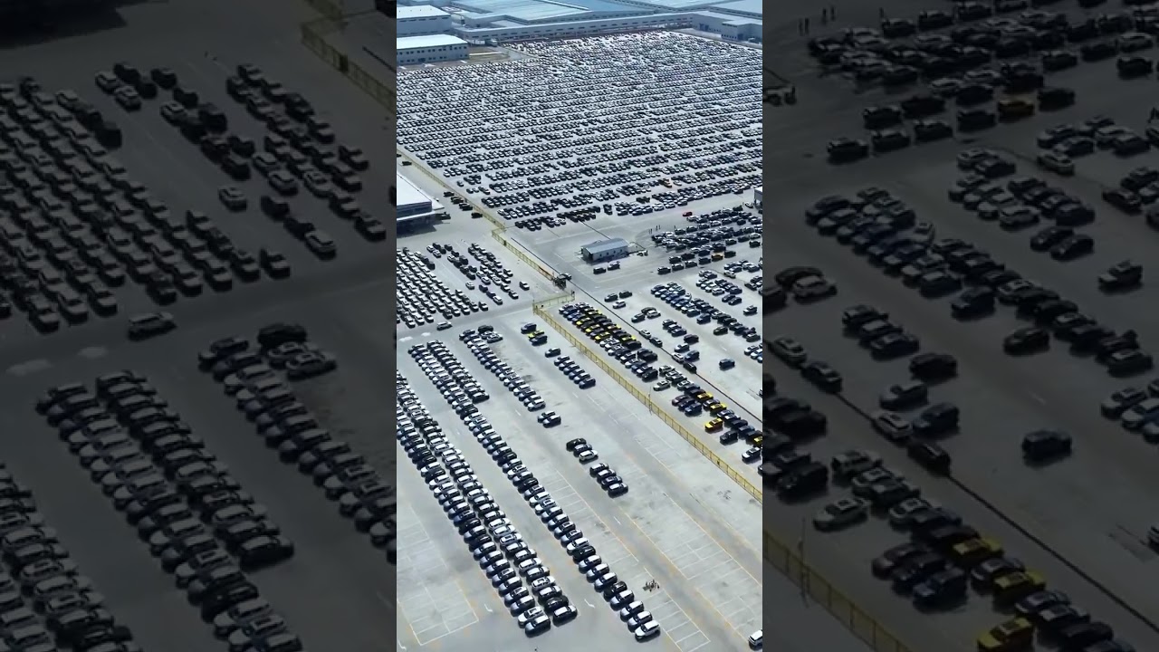 China’s massive BYD factory in Zhengzhou spans over 16,000 acres and is still expanding! #china 🚗