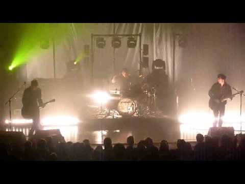 Black Rebel Motorcycle Club - Beat the Devil's Tattoo -- Live At AB Brussel 01-04-2013