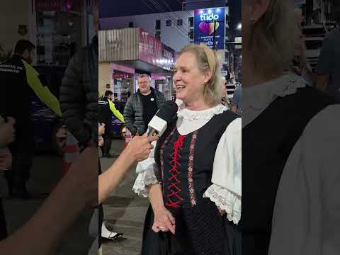 Katia Marlise Kafer. Sobrinha do 1º prefeito eleito de Treze Tílias, Pedro Nelcido Käfer