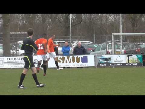 Robin de Pagter scoort voor GPC Vlissingen met een streep tegen SSV65