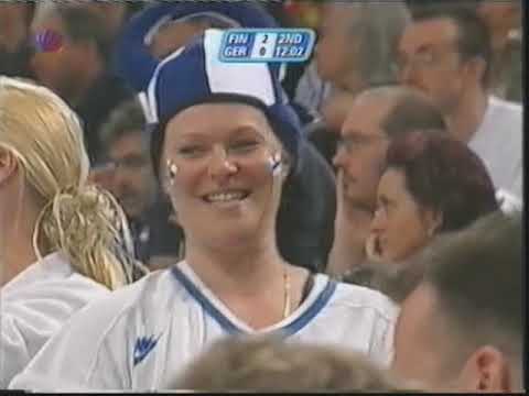 IIHF 2001 Deutschland vs Finnland Eishockeyweltmeisterschaft